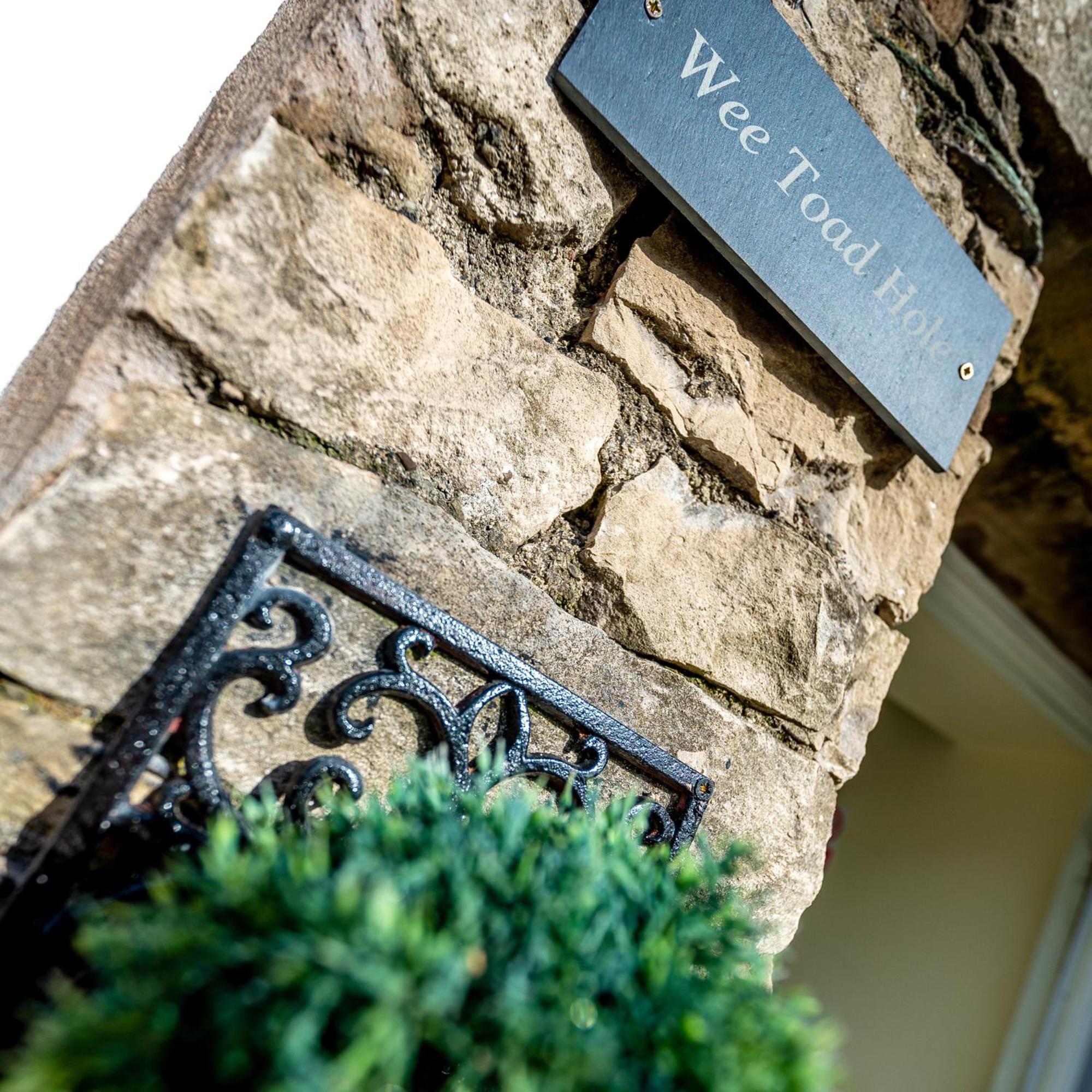 Wee Toad Hole Heart Of Kendal - Cottage Sleeps 4-6 - Dogs Welcome Buitenkant foto